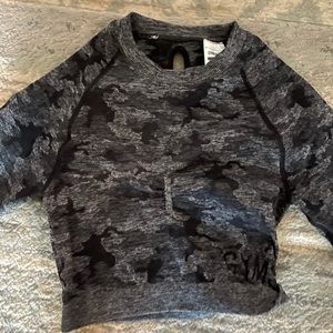 Gymshark Camo Seamless Long Sleeve Crop Top